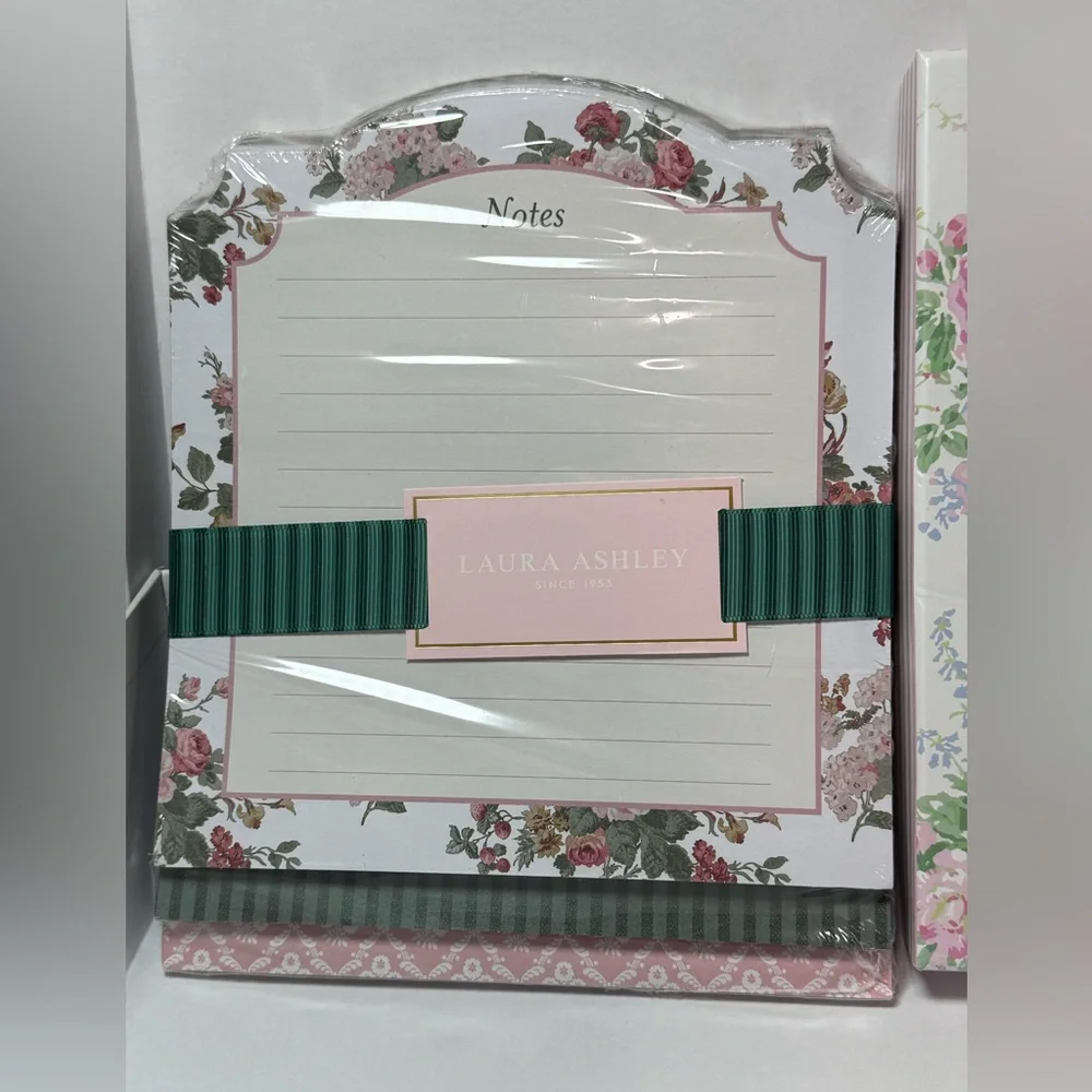Laura Ashley laura ashley